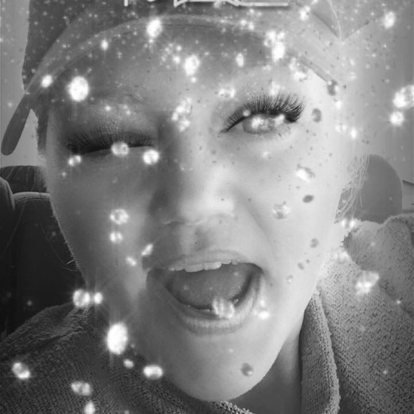 Meet the Posher - Picture 7 of 14